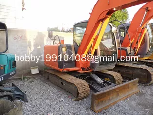 China Used HITACHI ZX70 mini excavator for sale original japan zx70 used hitachi mini excavator supplier