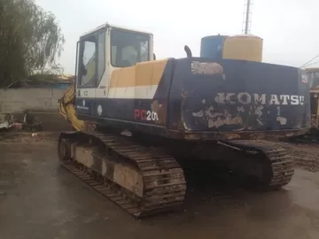 USED KOMATSU PC200-5 EXCAVATOR FOR SALE ORIGINAL JAPAN KOMATSU PC200-5 DIGGER SALE supplier