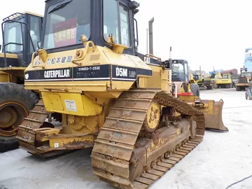 Used CAT D5M LGP Bulldozer For Sale Original japan CATERPILLAR D5M LGP Bulldozer supplier