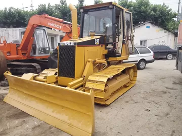 Used CATERPILLAR D4C Dozer supplier