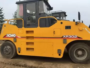 Used XCMG XP302 Pneumatic Tire Roller supplier